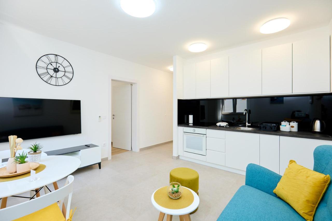 Green Lantern Apartments Okuklje Exteriér fotografie